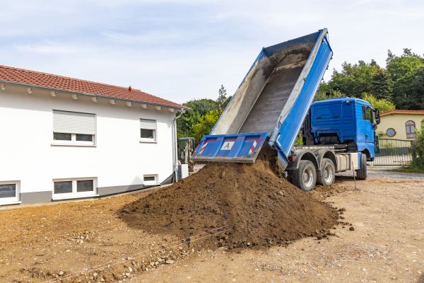 Garden Dirt Delivery in Peoria