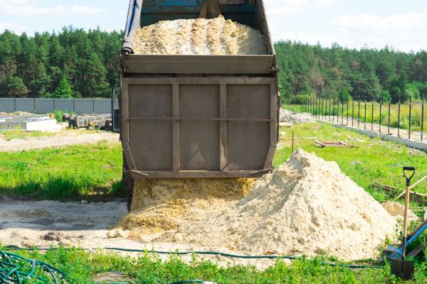 Bulk Sand Delivery in Peoria